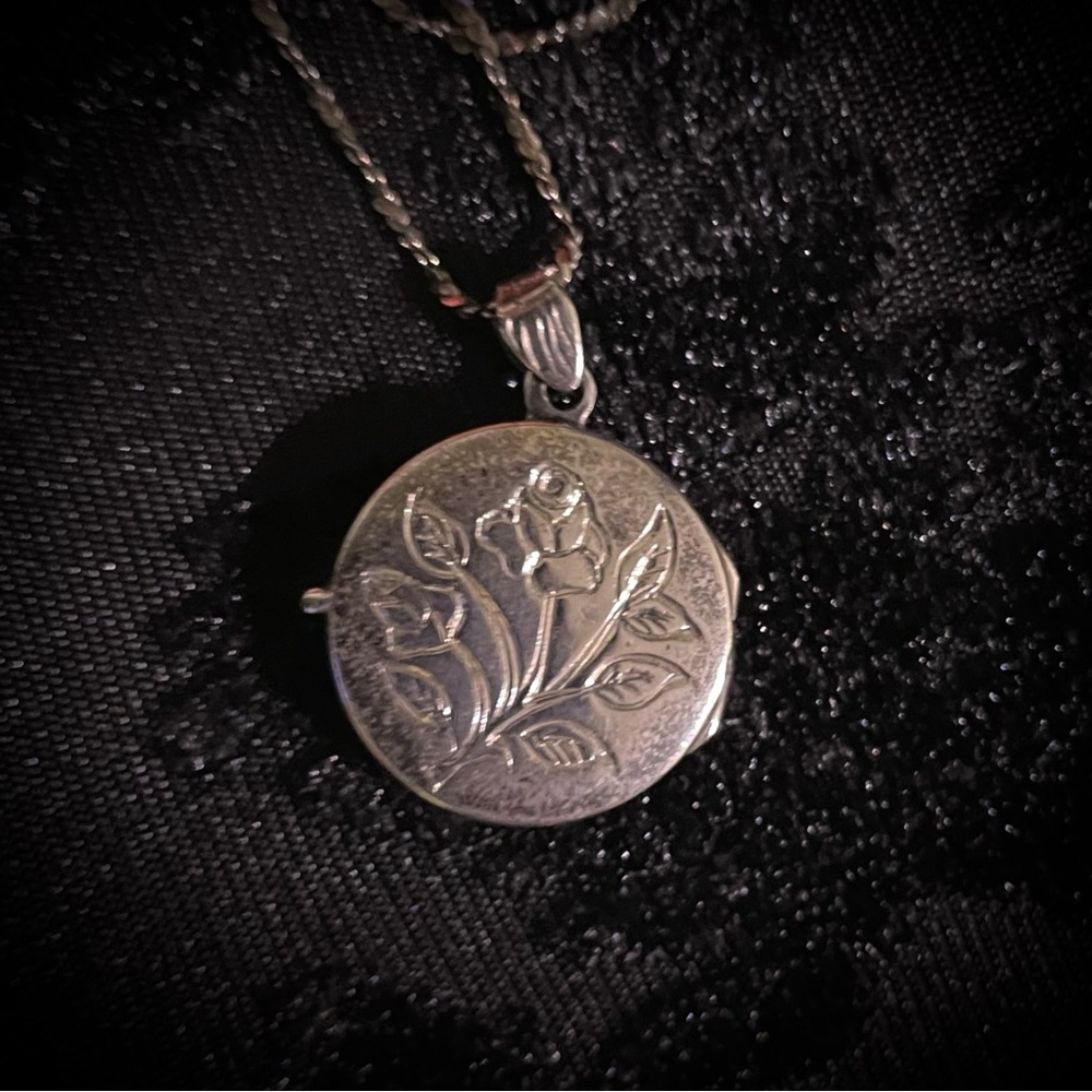 Memento Mori Floral Antique Locket Sterling Silver